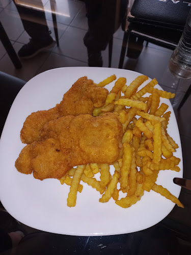 Opinii despre Retro Grill Cafe în Tokod - Vendéglátás