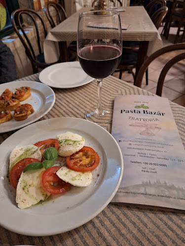 Opinii despre Pasta Bazár în Budapest - Vendéglátás