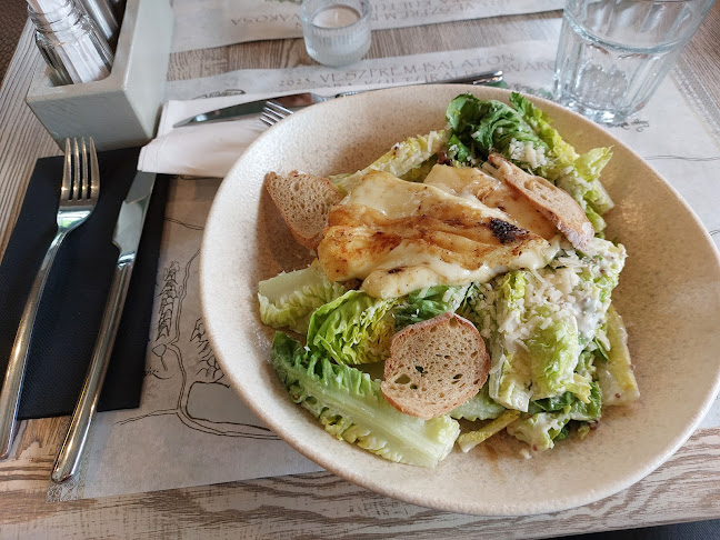 Opinii despre Fricska Veszprém în Veszprém - Vendéglátás