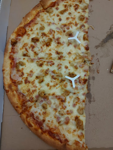 Kazincbarcika, Derkovits Gyula tér 25, 3700