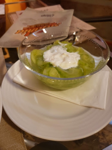 Opinii despre Stefánia Pizzéria és Étterem în Budapest - Vendéglátás