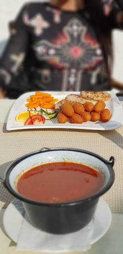 Opinii despre Gulyás udvar Étterem în Tihany - Vendéglátás