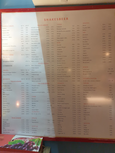 Opinii despre Shakesbeer în Budapest - Vendéglátás