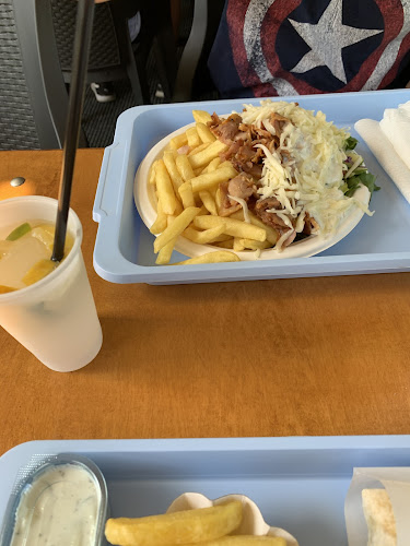 Opinii despre Tisza terasz în Tokaj - Vendéglátás