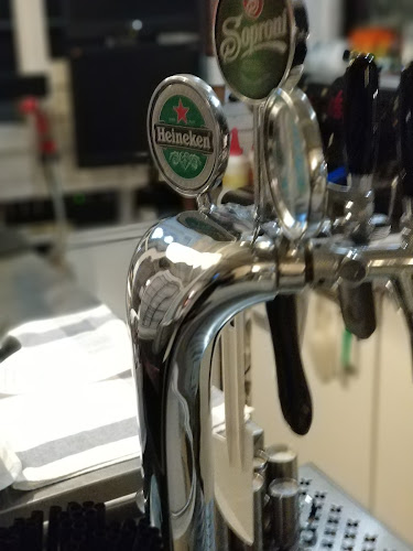 Comentarii opinii despre Patron Kávézó és Bár