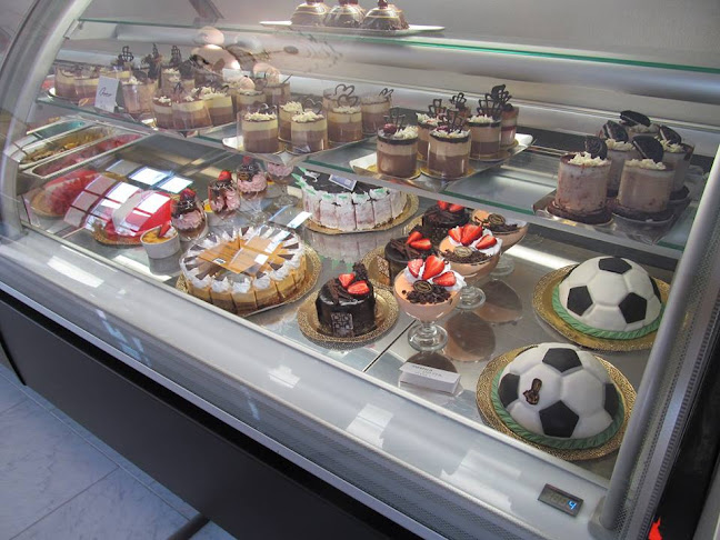 Talmácsi Cukrászat - Vendéglátás