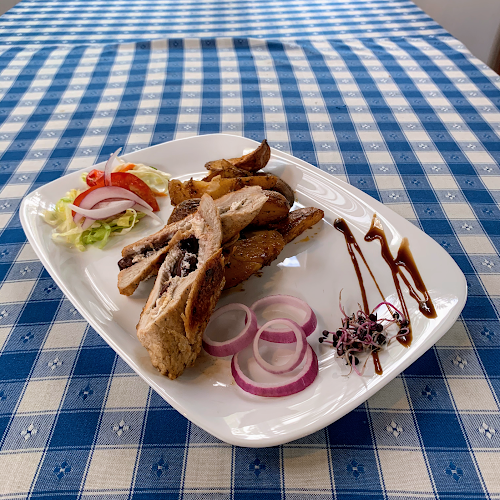 Pyrgos Taverna - Vendéglátás