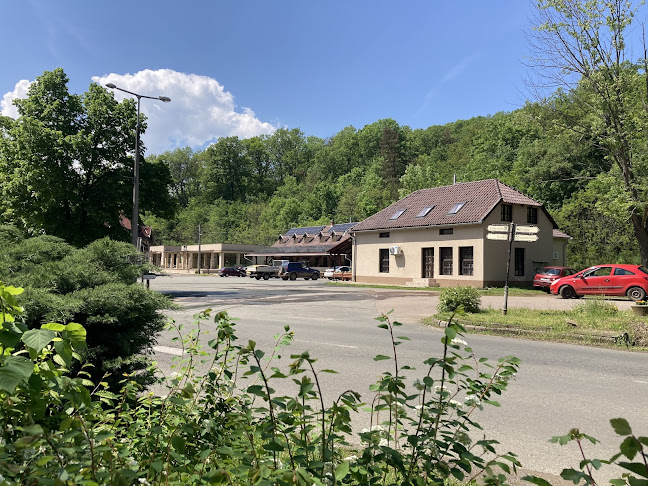 No.1 Étterem és Vendégház - Vendéglátás