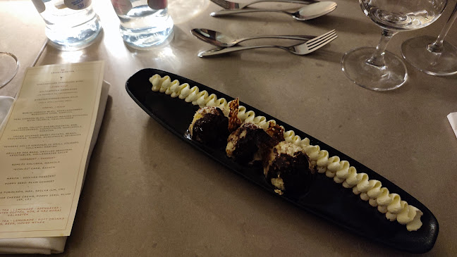 Opinii despre Aranybástya în Budapest - Vendéglátás