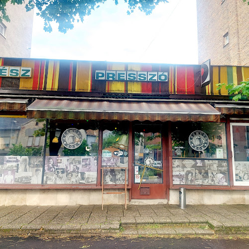 Comentarii opinii despre Művész Presszó