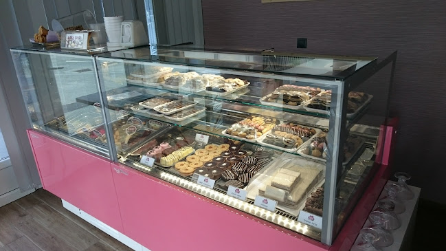 Opinii despre Príma Cukrászda în Szombathely - Vendéglátás