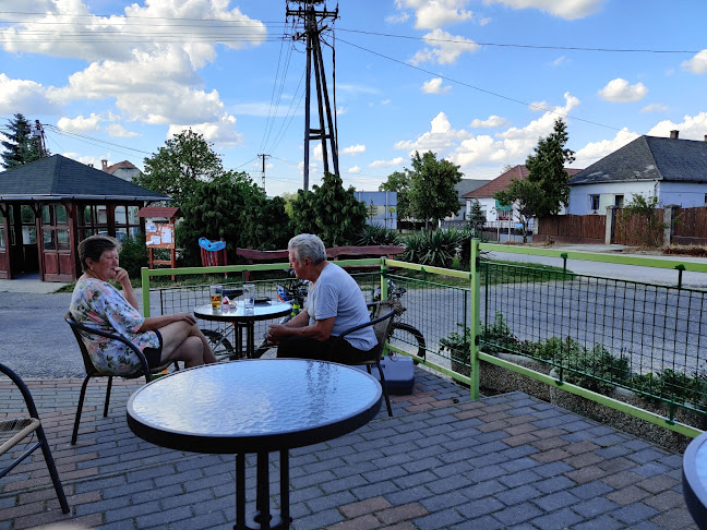 Opinii despre Kele Cukrászda în Tótvázsony - Vendéglátás
