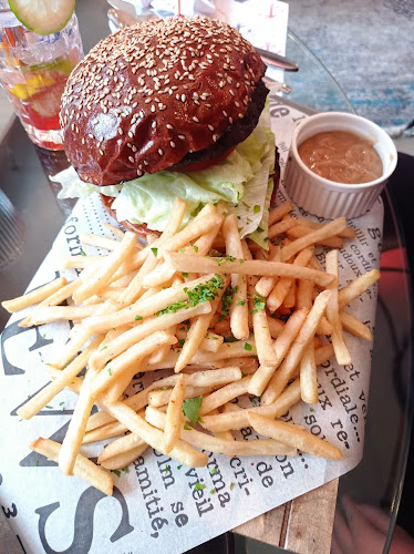 Budapest, Hidegkúti út 79, 1028