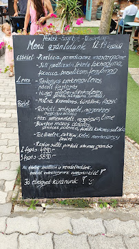 Opinii despre Szó ami Szó Kézműves Cukrászda és Pékség Balatonkenese în Balatonkenese - Vendéglátás