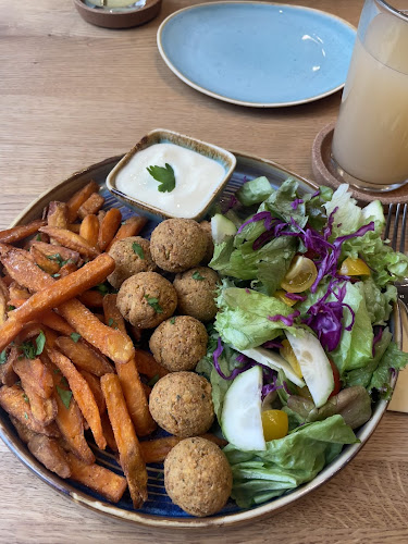 Comentarii opinii despre Mandala Étterem