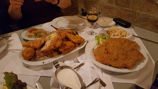 Comentarii opinii despre Víg Kalmár Étterem