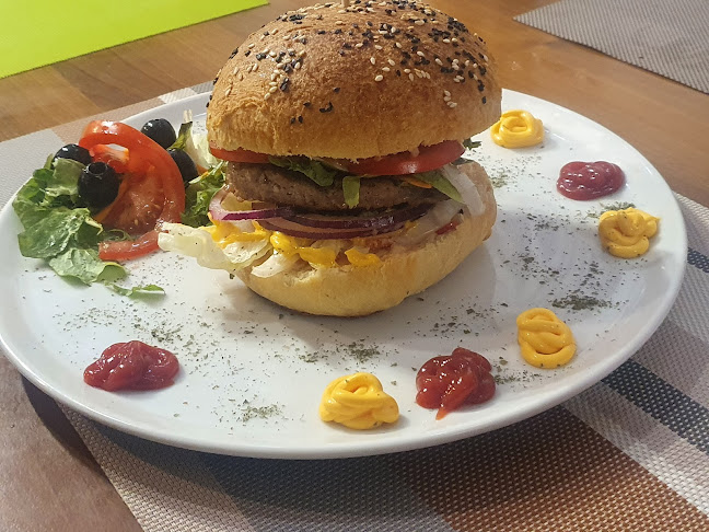 Parázs Grill Bár és Pizzéria - Dunaújváros