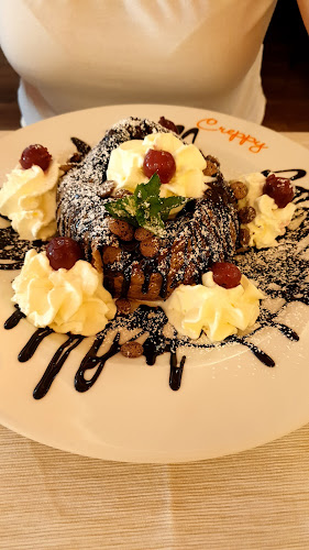 Opinii despre Creppy PalacsintaHáz Étterem & Center Miskolc în Miskolc - Vendéglátás