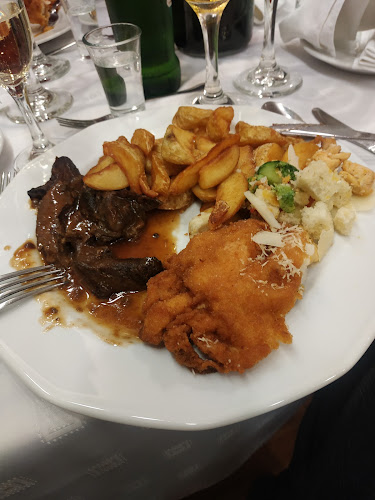 Comentarii opinii despre Laterum Étterem