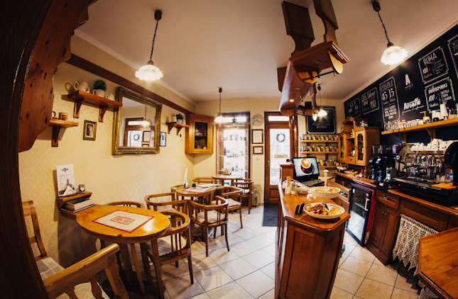 Comentarii opinii despre Antique Cafe & Tea