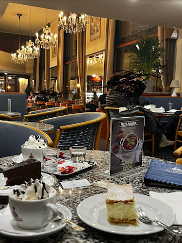 Korona Kávéház - Vendéglátás