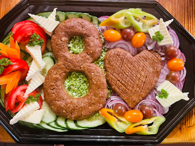 Comentarii opinii despre Katlan Borozó