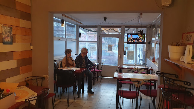 Comentarii opinii despre Synthesis Kézműves Söröző, Sörbolt