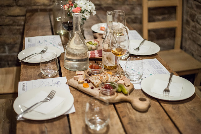 Comentarii opinii despre Tasting Table Budapest Shop