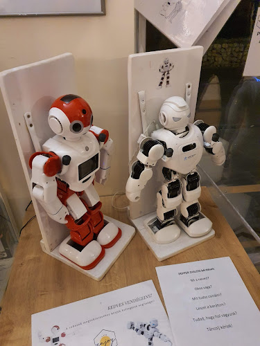 Comentarii opinii despre Enjoy Budapest Cafe