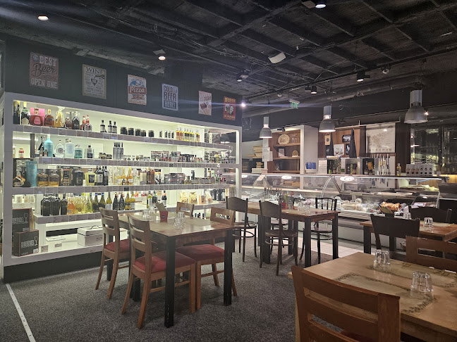 Delizia Gourmet & More - Pizzeria - Restaurant