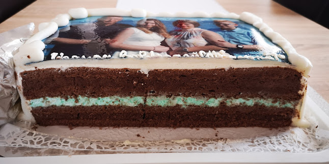 Comentarii opinii despre Éden Süteményház