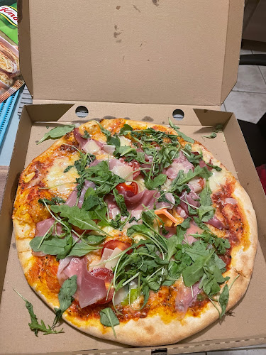 Pizza Taxi - Vendéglátás