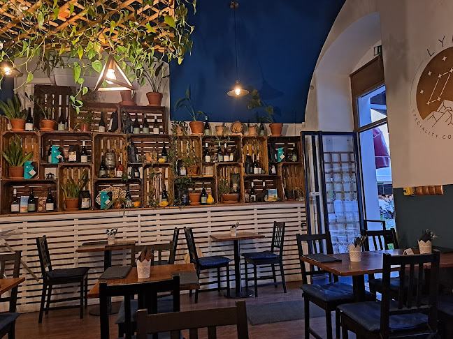 Opinii despre LYR Speciality Coffee and Food în Pécs - Vendéglátás