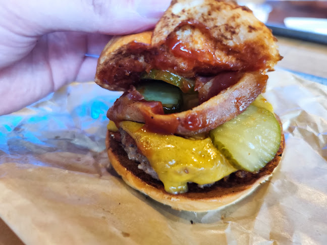 ZING BURGER & Co. | Fehérvar - Vendéglátás