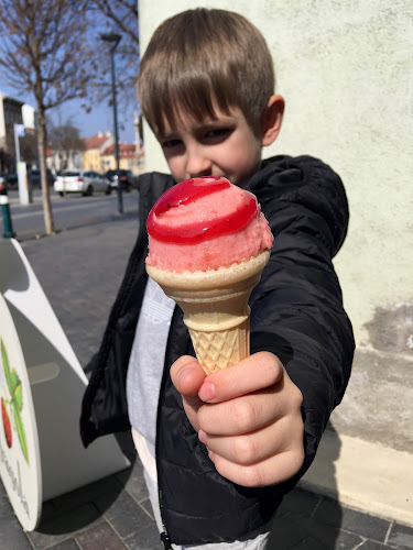 Fragola Sopron - Sopron