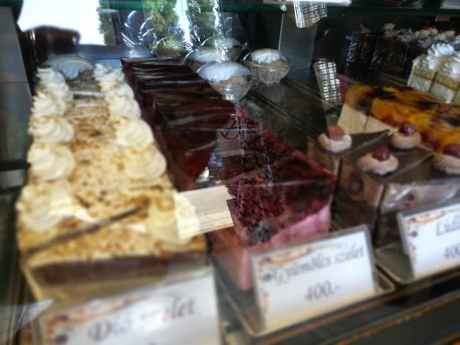 Viniczai Cukrászda - Székesfehérvár