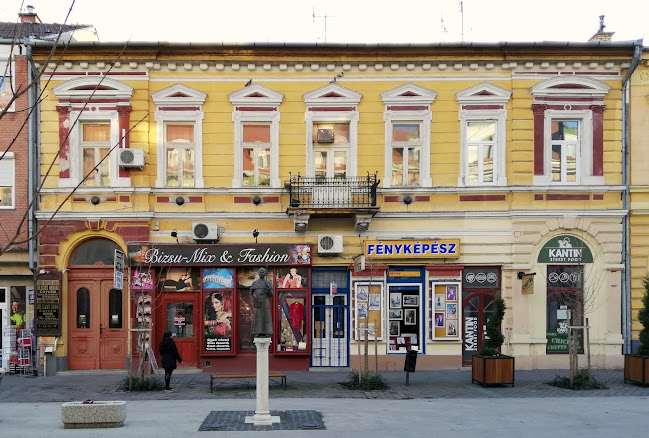 Comentarii opinii despre Belvárosi Dallmayr kávéház