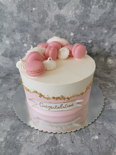Opinii despre Azur Cake - Kézműves tortaműhely (esküvői, születésnapi torta, macaron, mousse) Miskolc în Miskolc - Vendéglátás