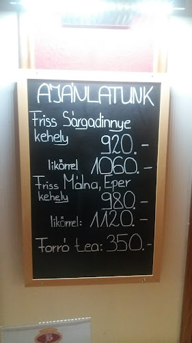 Opinii despre Benedettó Fagylaltozó, Kávézó în Győr - Vendéglátás