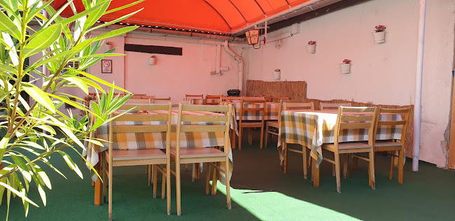 Opinii despre Kisgömböc Étterem în Szeged - Vendéglátás