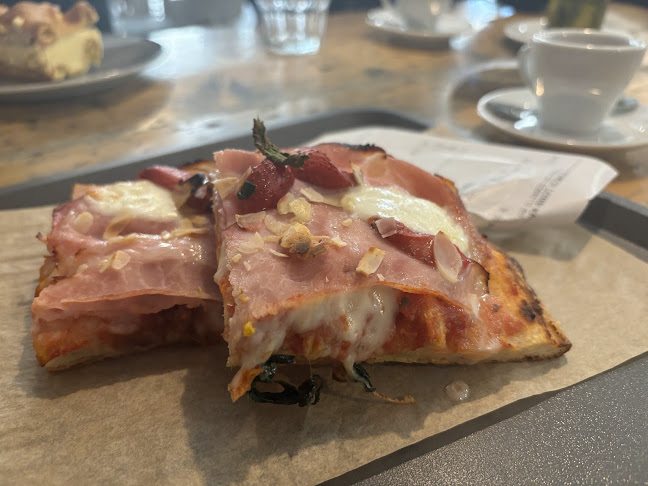 Pizza, Kávé, Világbéke - Miskolc
