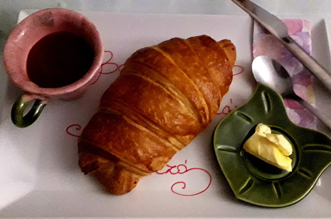 Borostyán Virágház és Kávézó