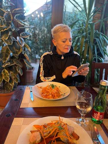 Udvarház Vendéglő - Hatvan