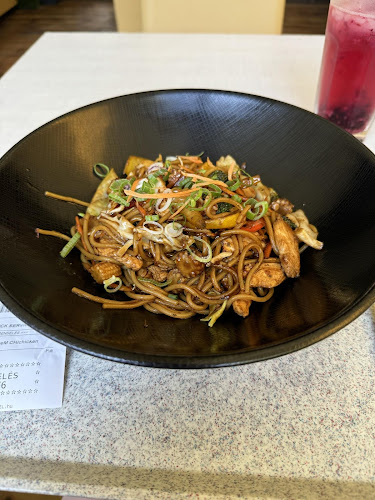 Opinii despre Thai Spicy Nine în Siófok - Vendéglátás