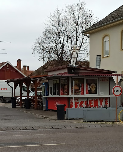 Abony, Ceglédi út 1/a, 2740