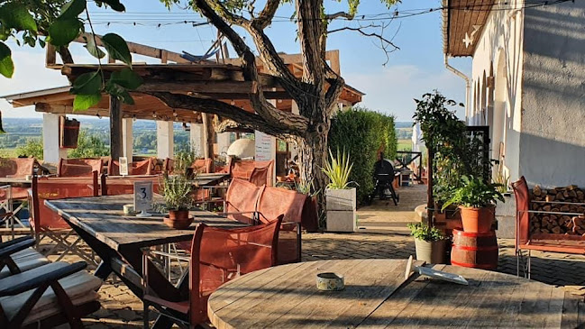 Inhauser Pincészet & Restaurant & Guesthouse