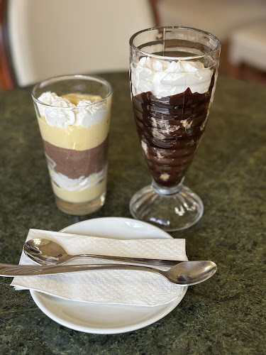 Virág Cukrászda - Vendéglátás