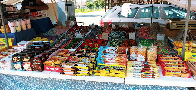 Comentarii opinii despre Piac savanyúsàg üzlet