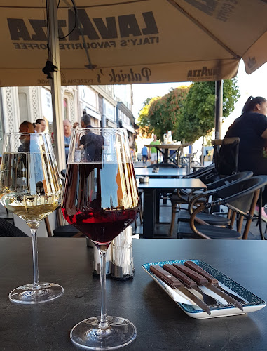 Viktória Fagyizó És Kávézó - Sopron