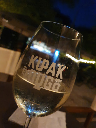 Budapest, Mátyás király út 12, 1031